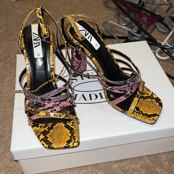 Snakeskin multicolored sandals - Picture 1 of 3
